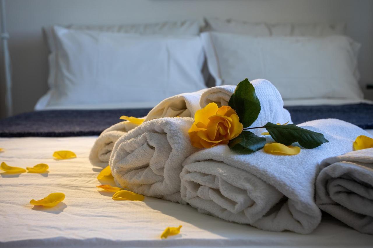 La Principessa Nera B&B Ostra Dış mekan fotoğraf